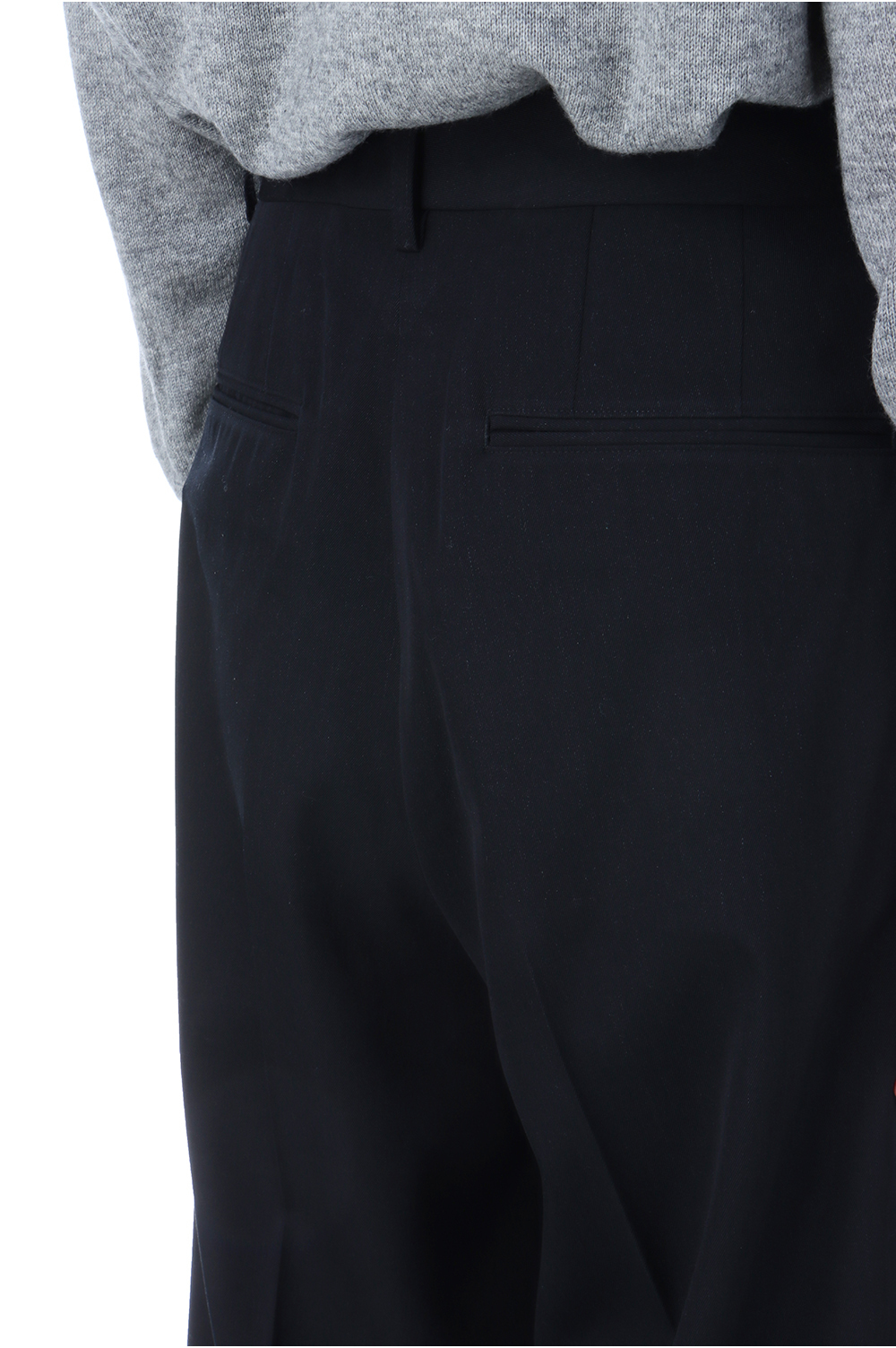 常田大希愛用《AURALEE》ライトウール リラックスfit SLACKS