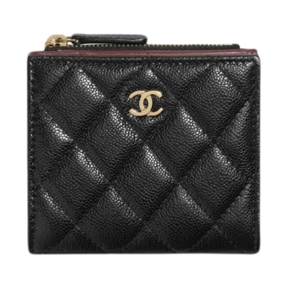 人気☆日常の愛用品に【CHANEL】スモール ウォレット 二つ折り