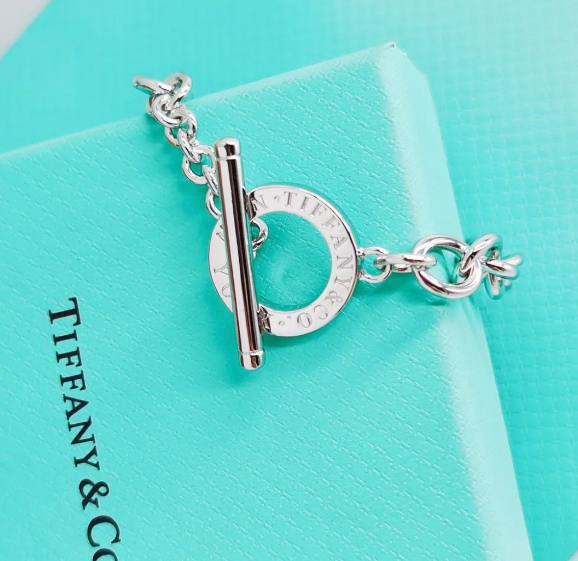 【圧倒的な存在感を放つ☆】Tiffany&Co トグル ブレスレット tfj149-1w.jpg