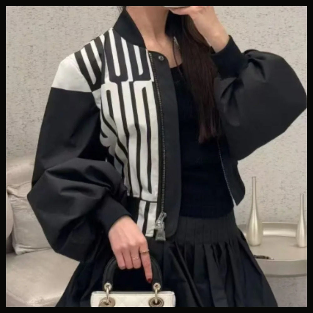 【オシャレさん必見♡】Dior クロップドジャケット