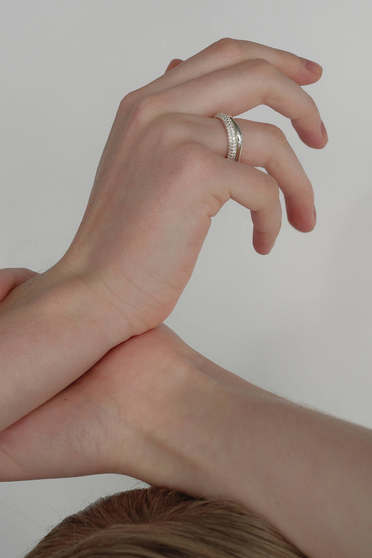 《MONDAY EDITION》 Pave Cubic Dome Ring