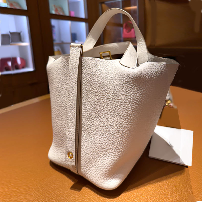 HERMES ピコタンロック18 PM グリペール トリヨン ゴールド金具