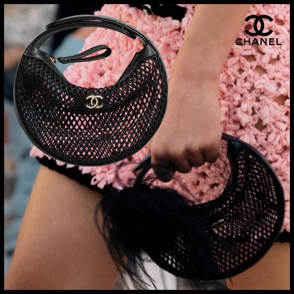 【涼やかなメッシュ♪】CHANEL ラウンド ハンドバッグ ブラック