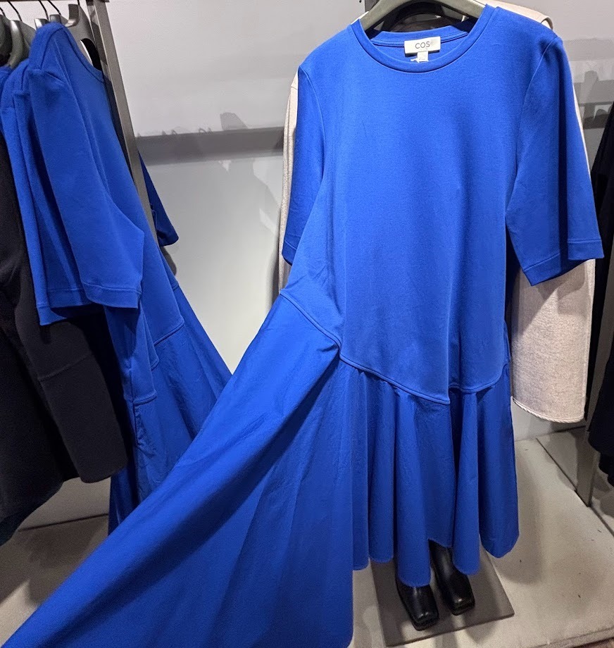 “COS” アシンメトリーパネルTシャツドレス
