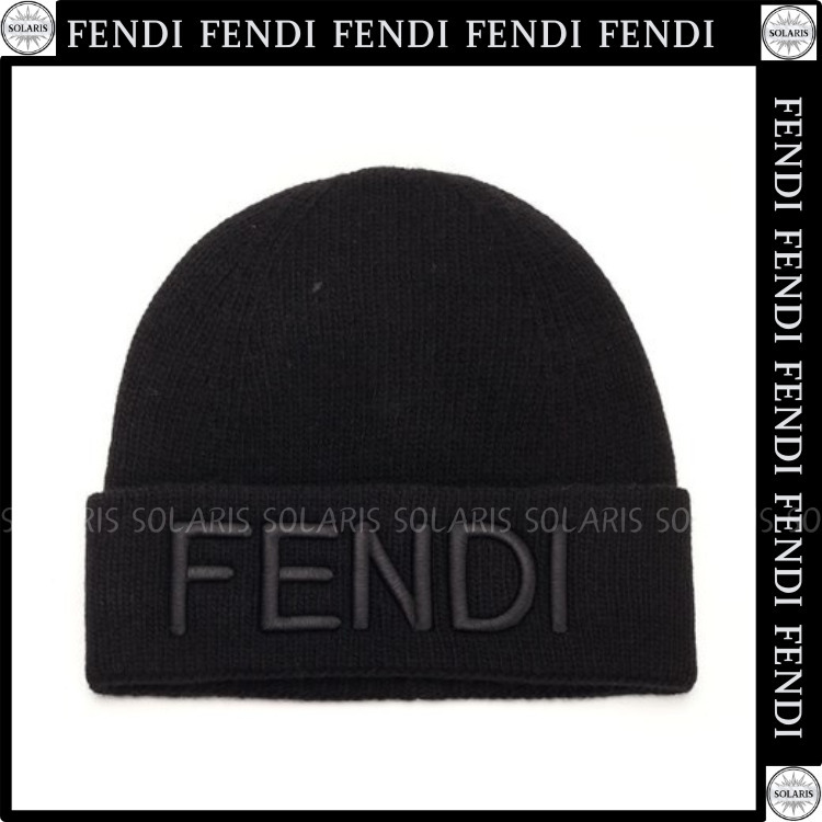 FENDI ニット帽 ロゴ入り 黒