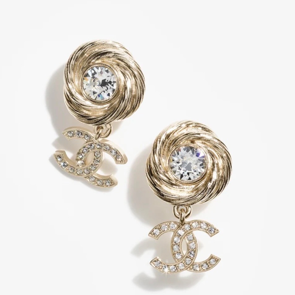 【大人気♡煌めくクリスタル】CHANEL ピアス 煌めくクリスタルが美しい♪】CHANEL☆ピアス ピアス