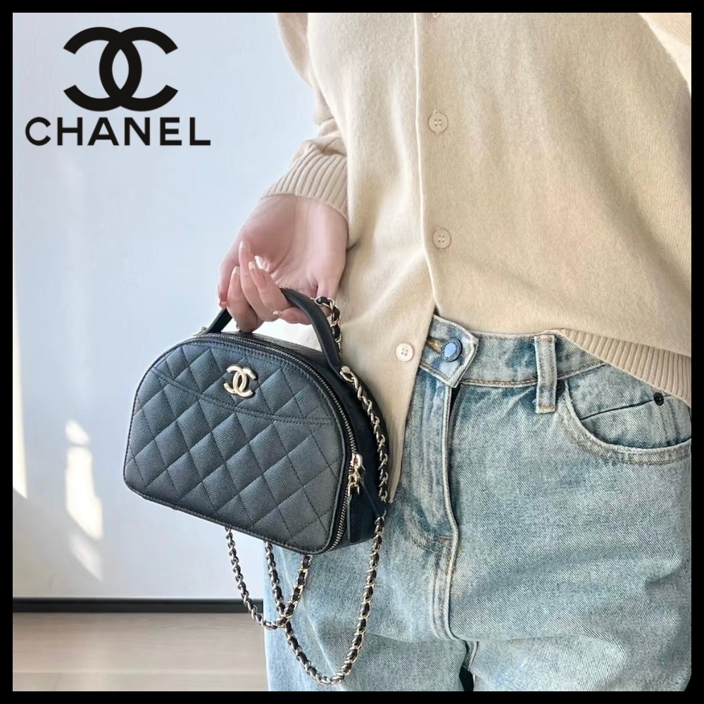 【ご褒美に☆】CHANEL チェーンクラッチ