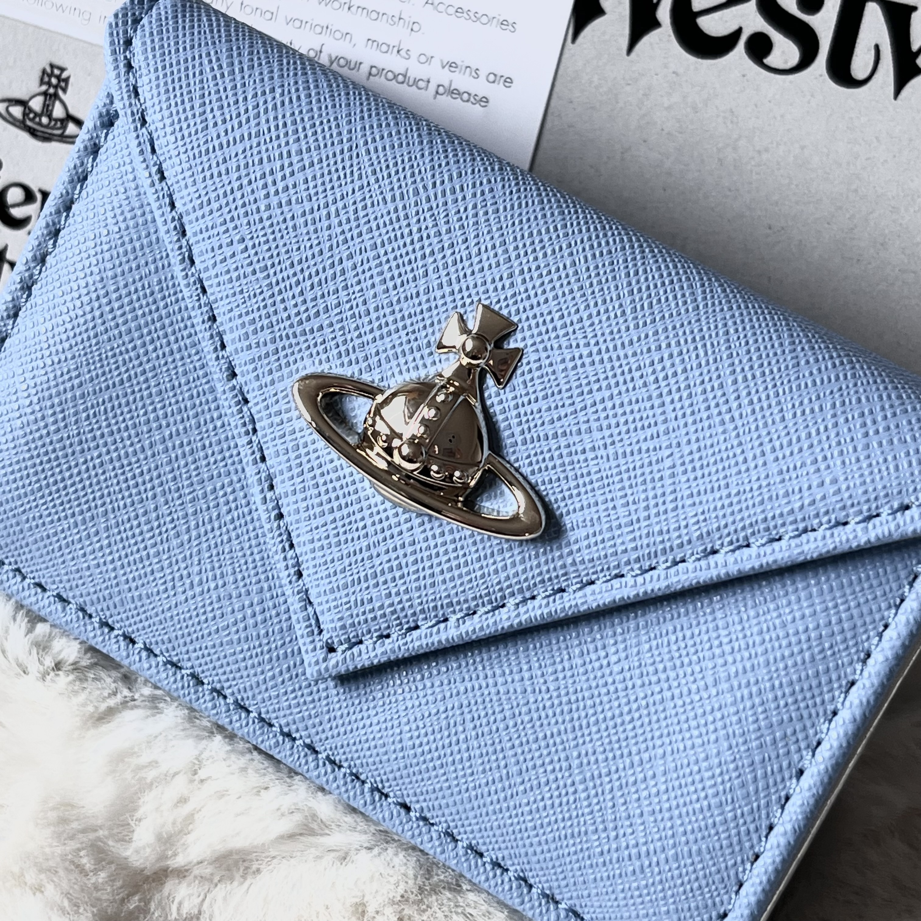 【即日発送】Vivienne Westwood 三つ折りミニ財布 サフィアーノ