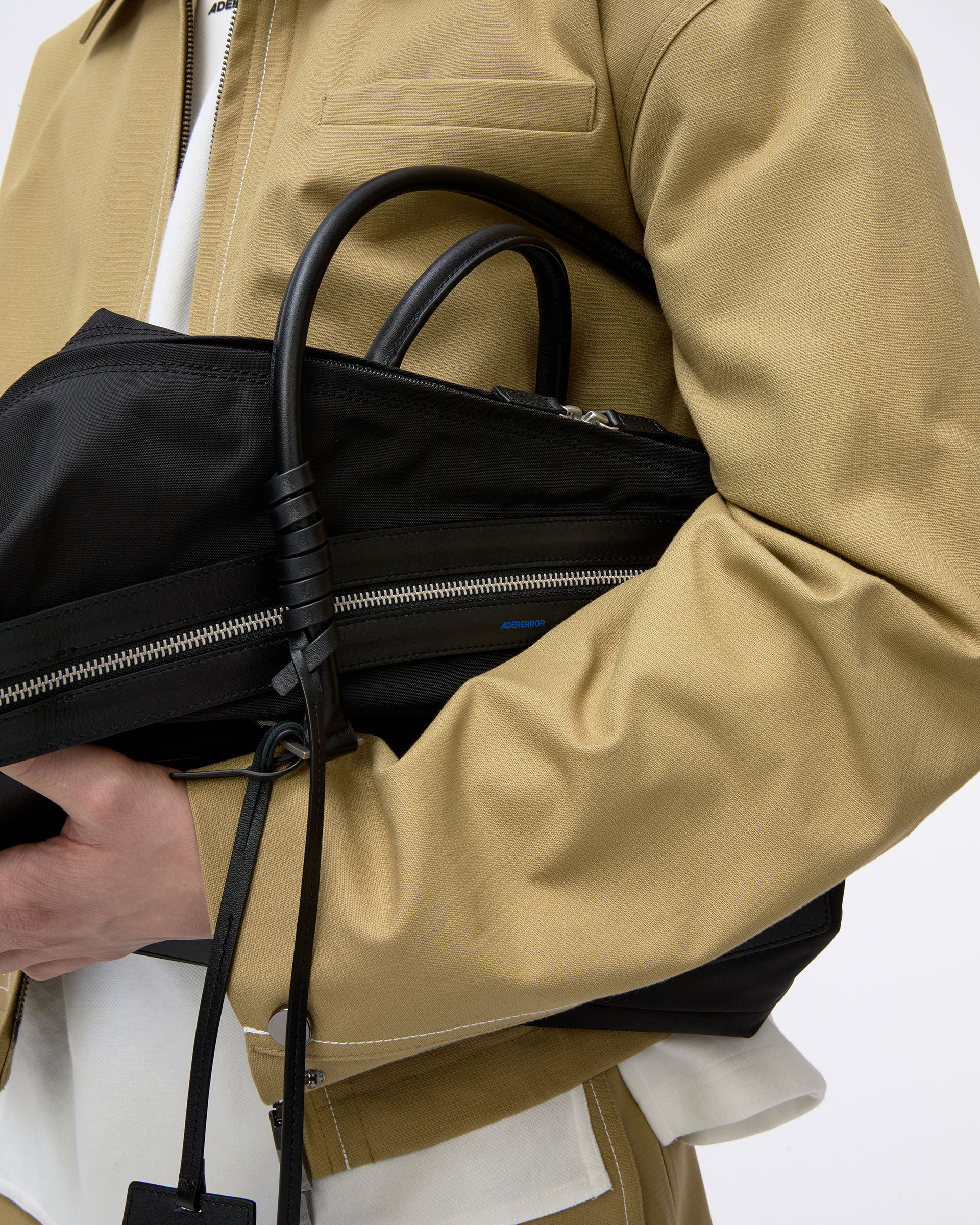 正規品・送料込み◆ADERERROR◆Linea Bag Product. 111 正規品・送料込み◇ADERERROR◇Linea Bag Product. 111