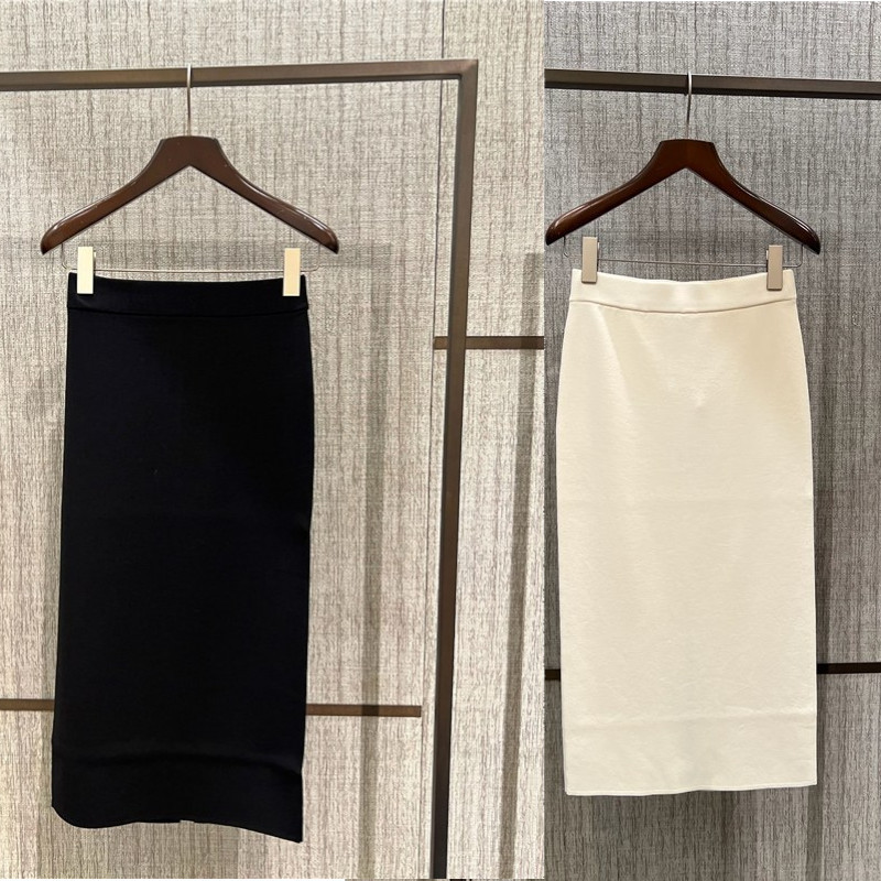 DT MaxMara ★ コットンサテン ペンシルスカート 1NIAS ベージュ ☆日本未入荷☆】MAXMARA ☆ ペンシルスカート LOSANNA