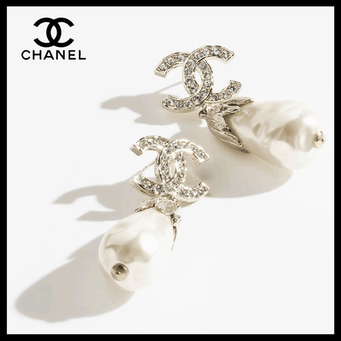 【25P☆揺れるパールが可愛い☆】CHANEL ティアドロップピアス