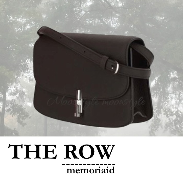 【関税・送料込み】The Row レザー製 ショルダーバッグ