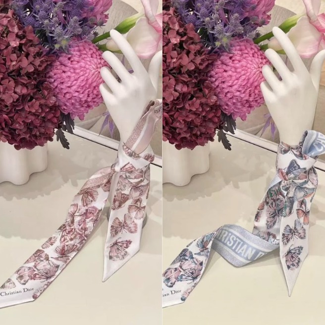 上品なデザイン♪【DIOR】Dior Camo Papillon ミッツァ スカーフ
