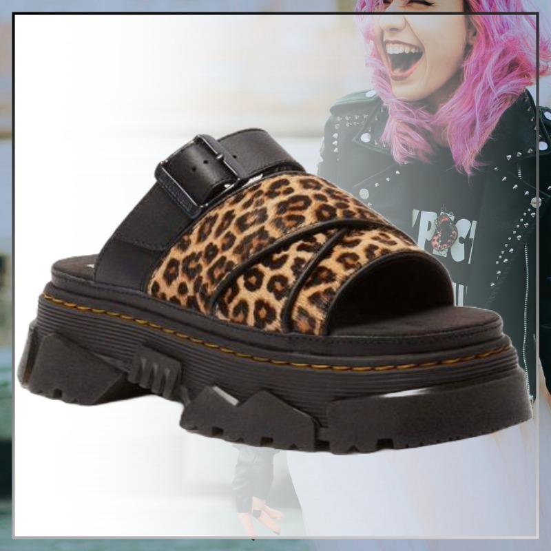 厚底スタイル【Dr.Martens】MATTISON レオパード サンダル
