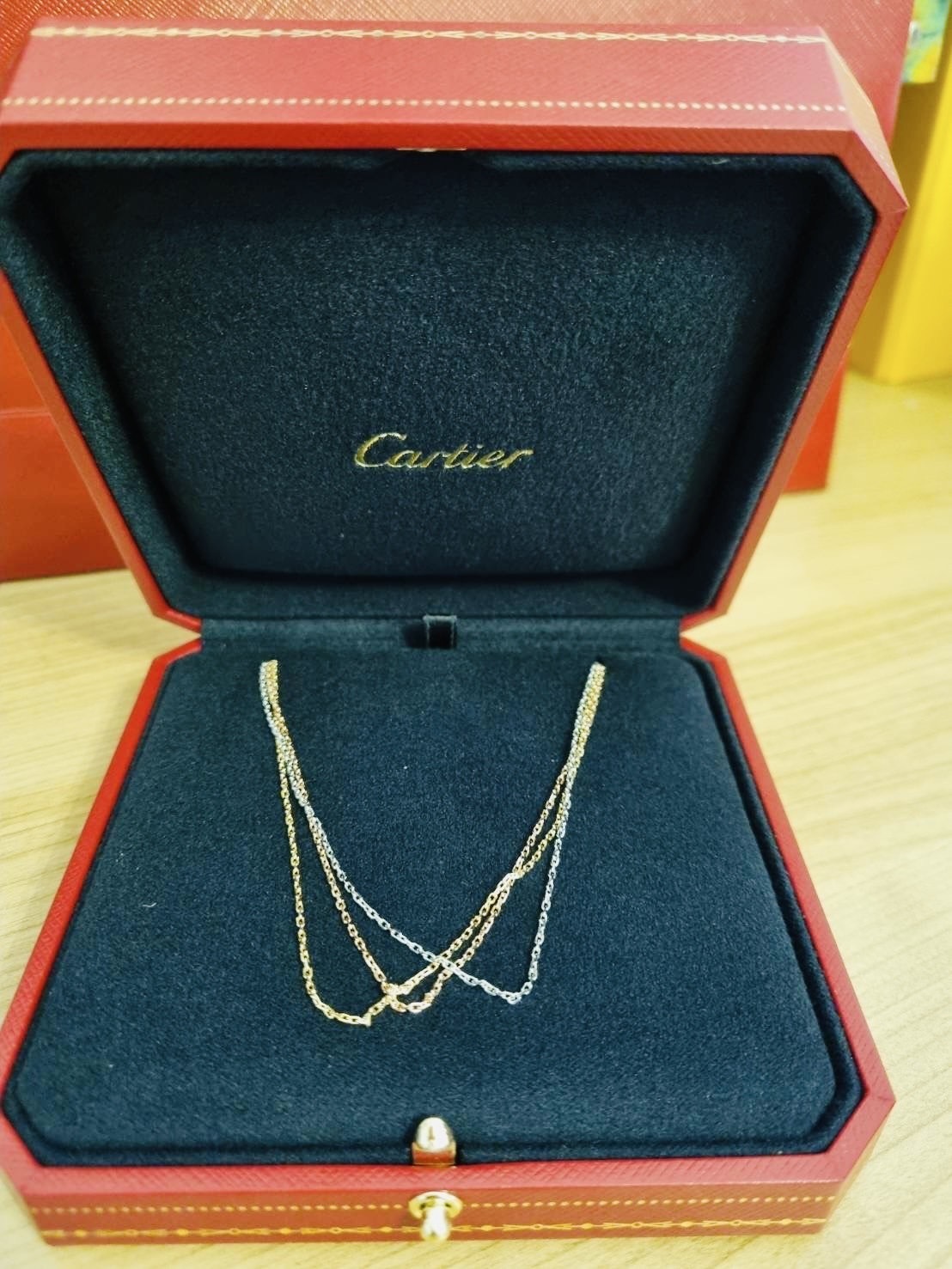 【Cartier】直営店 トリニティ チェーン ネックレス 3色ゴールド