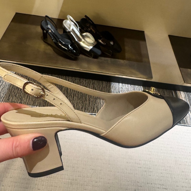 ★やっぱり素敵ターンロック★【CHANEL】スリングバック 6.5cm