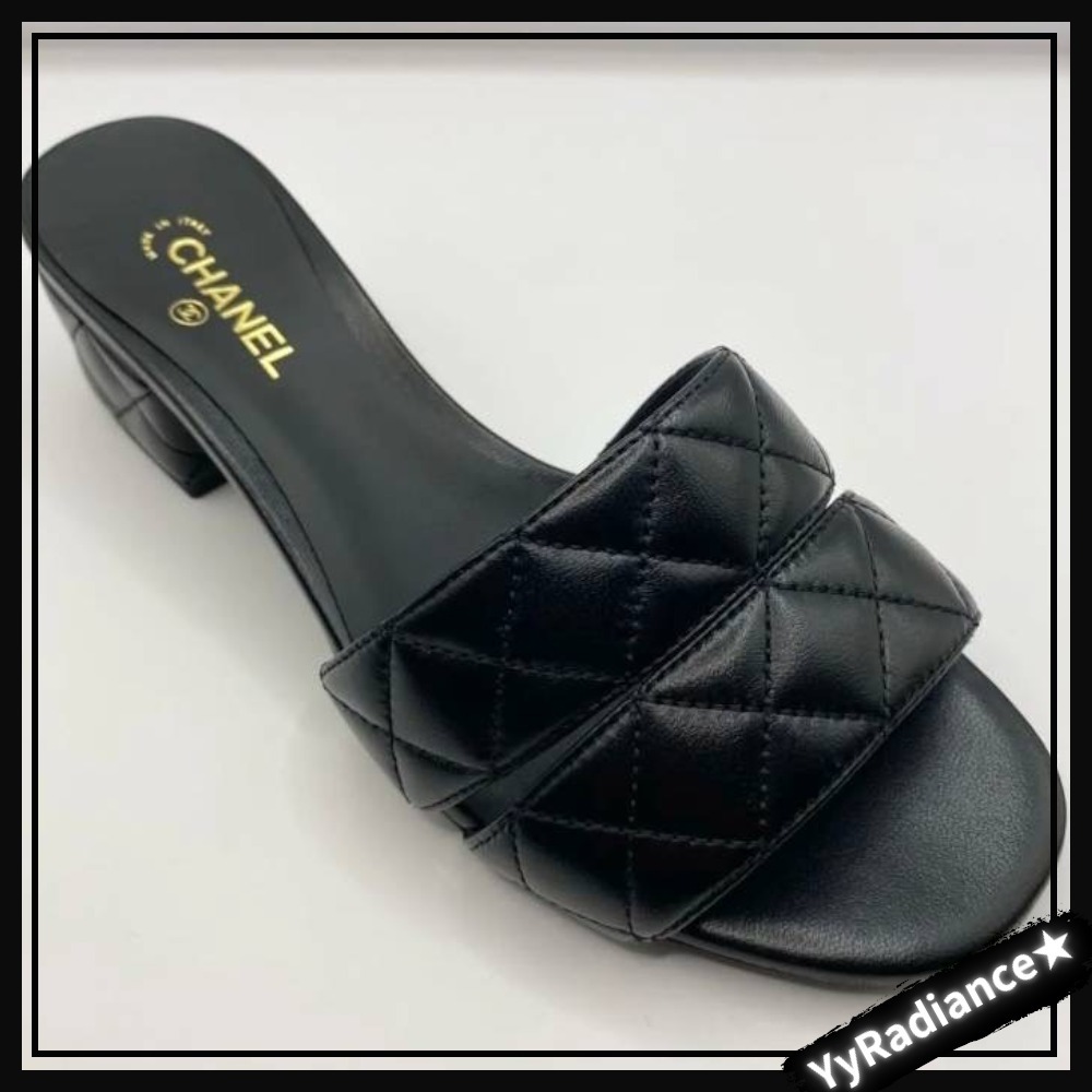 【キルティングがシャネルらしい♡】CHANEL ミュール