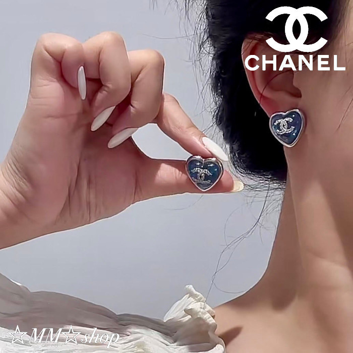 輝きを添えて☆ CHANEL ピアス ぷっくりハート ぷっくりハートがとってもキュート♡シャネル☆ピアス