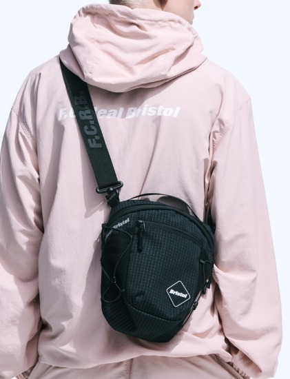 F.C.Real Bristol ■キャンバス チェック ミニショルダーバック