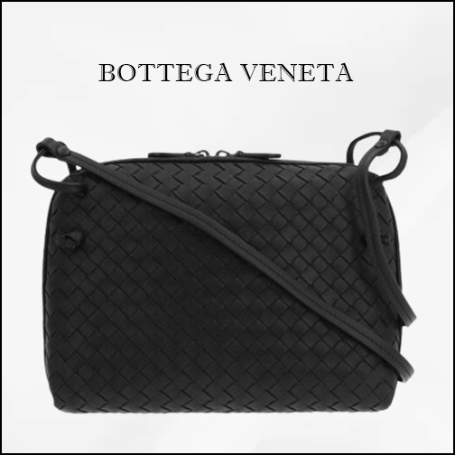 BOTTEGA VENETA ボッテガヴェネタ イントレチャートクロスバッグ