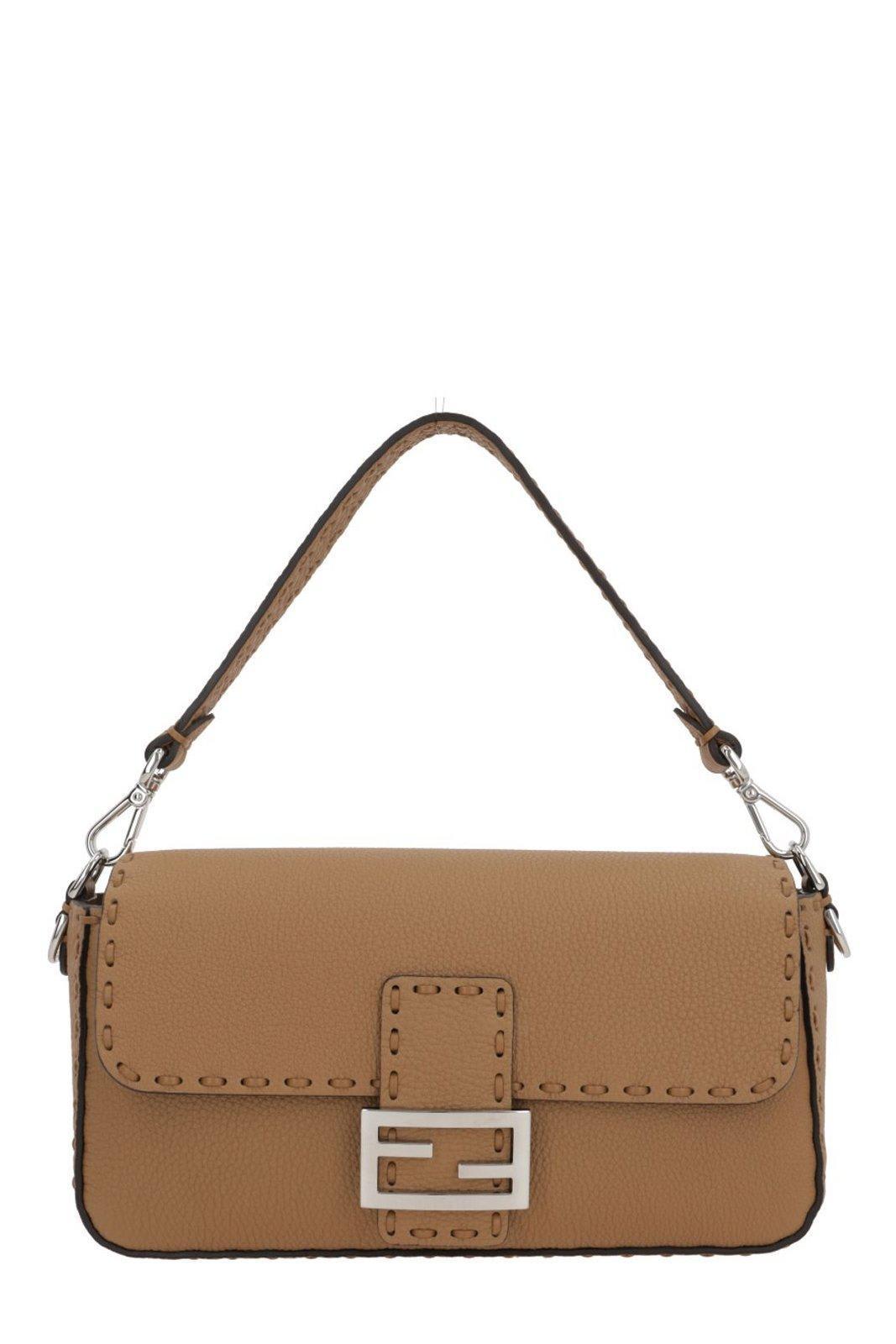【送料&関税込】Fendi Ff Plaque Foldover-top Shoulder Bag