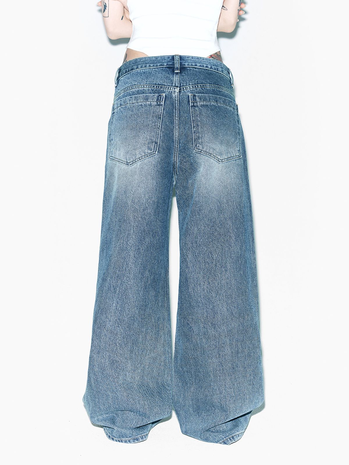 [YEEL] SIGNATURE LOGO DESTROYED DENIM /追跡付 YEEL] SIGNATURE LOGO DESTROYED DENIM /追跡付 (Leey/デニム