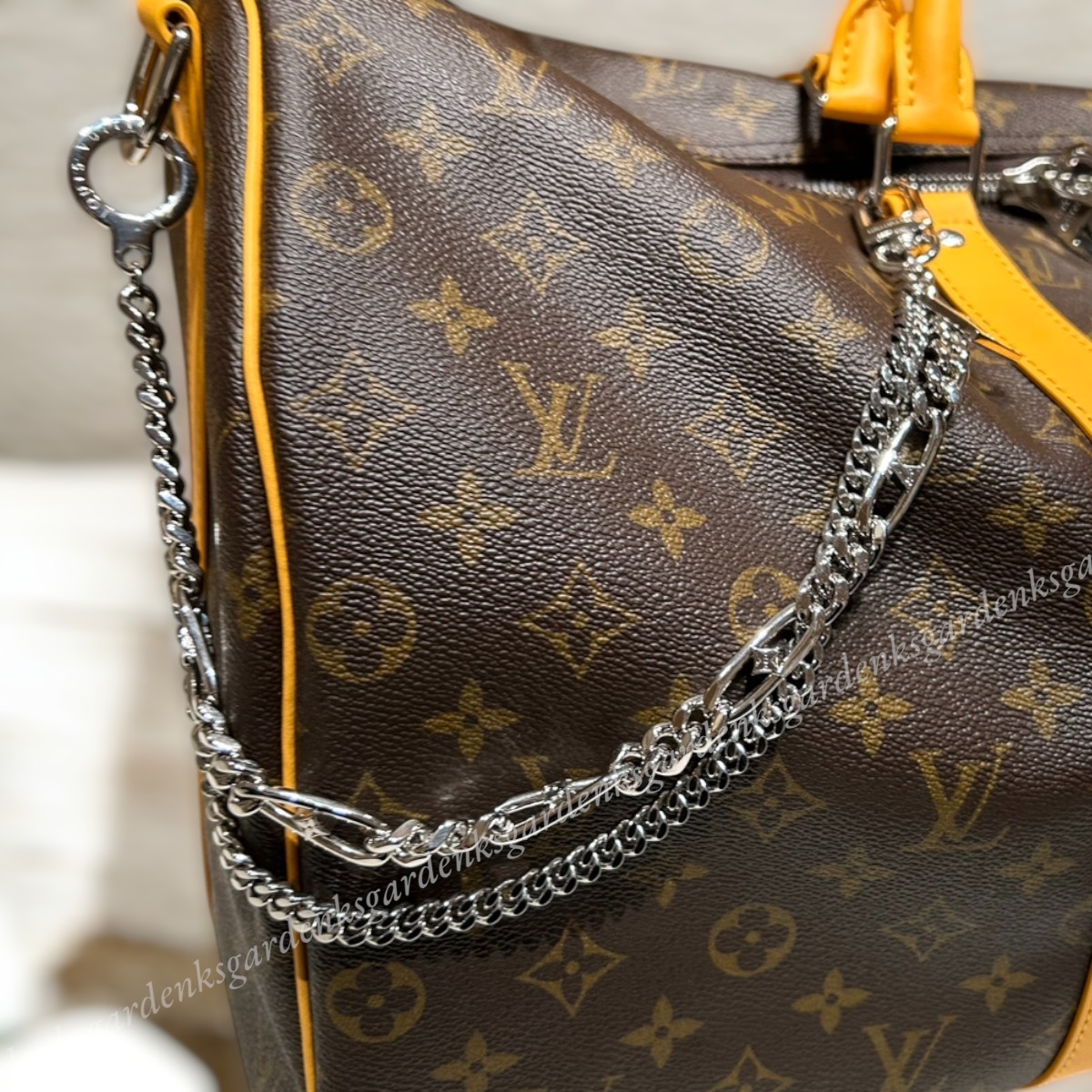 【お洒落際立つ】LOUIS VUITTON ★ チェーンベルト LV フィガロ チェーンベルト・LV フィガロ S00｜ルイ・ヴィトン 公式サイト