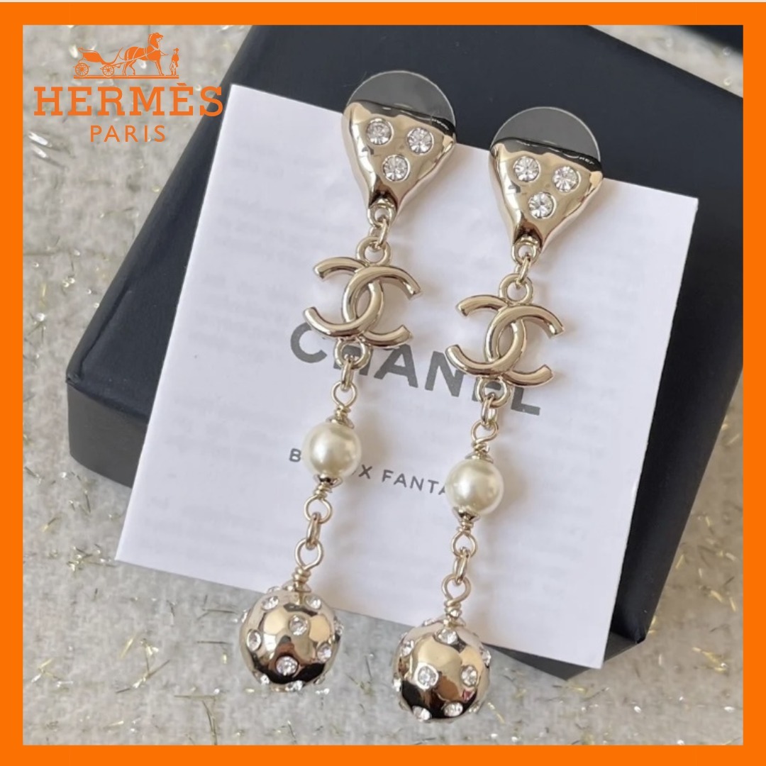【上品に揺れる♪お洒落】CHANEL ピアス