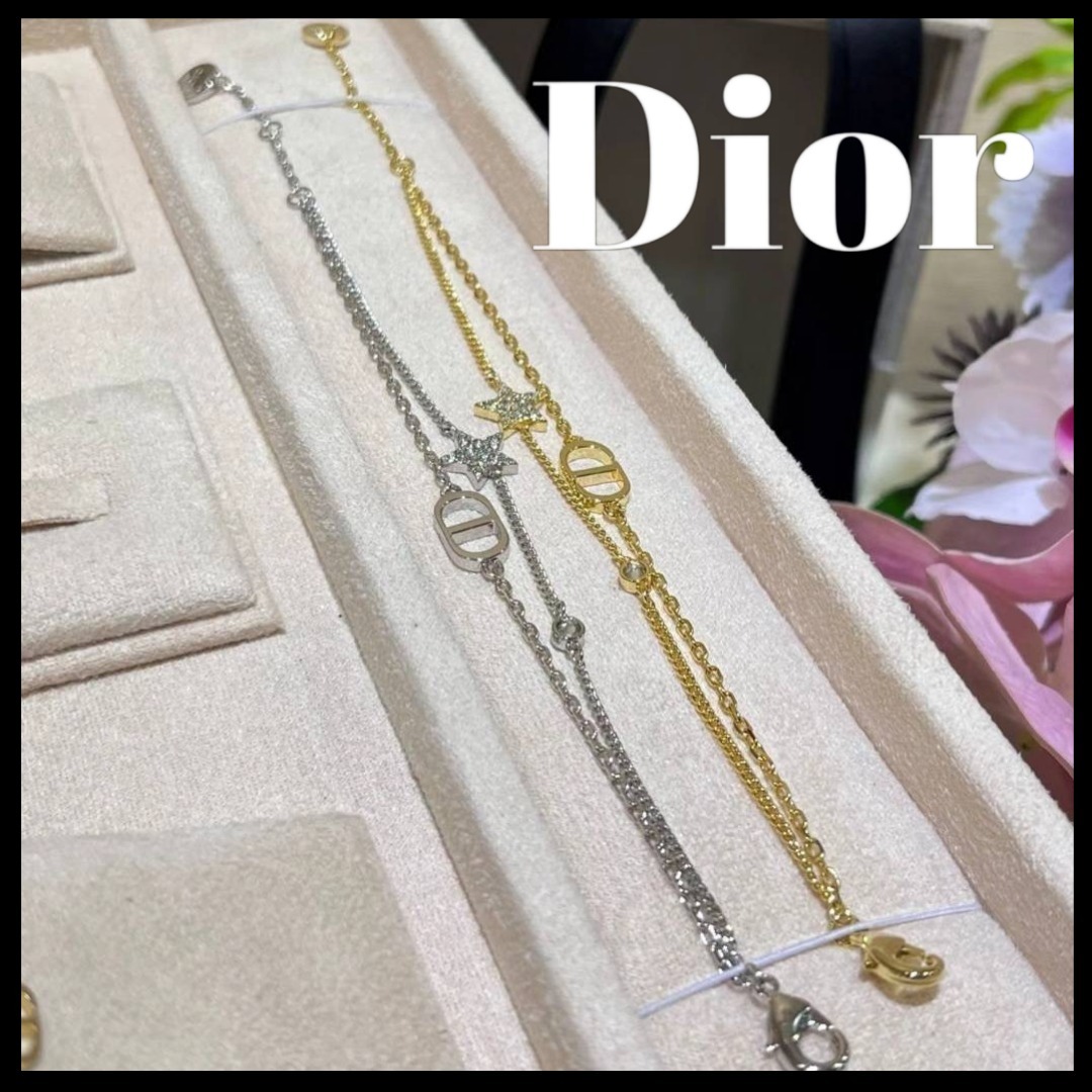 【手首を華やかにする華奢なデザイン】Dior ブレスレット