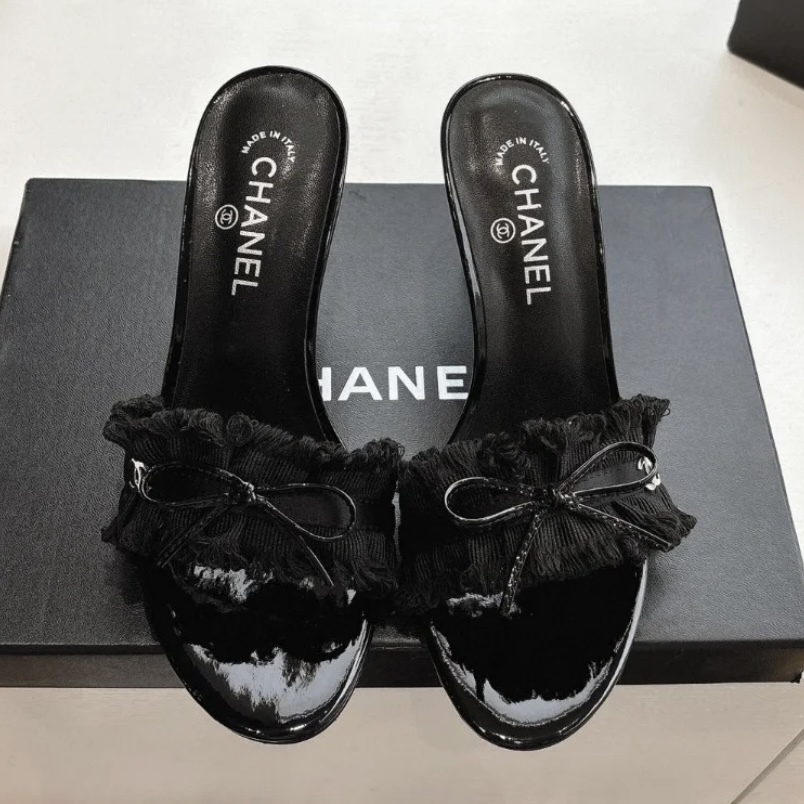 25P☆お洒落デザイン♪】CHANEL☆シャネル☆サンダル