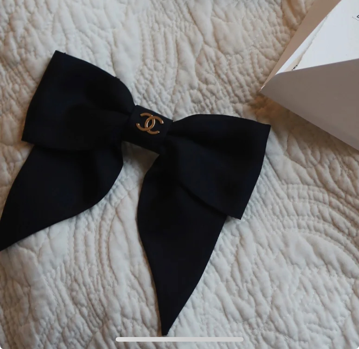【25SS】CHANEL バレッタ リボン ロゴ CHANEL《さり気なくオシャレ感アップ》リボン バレッタ ロゴ