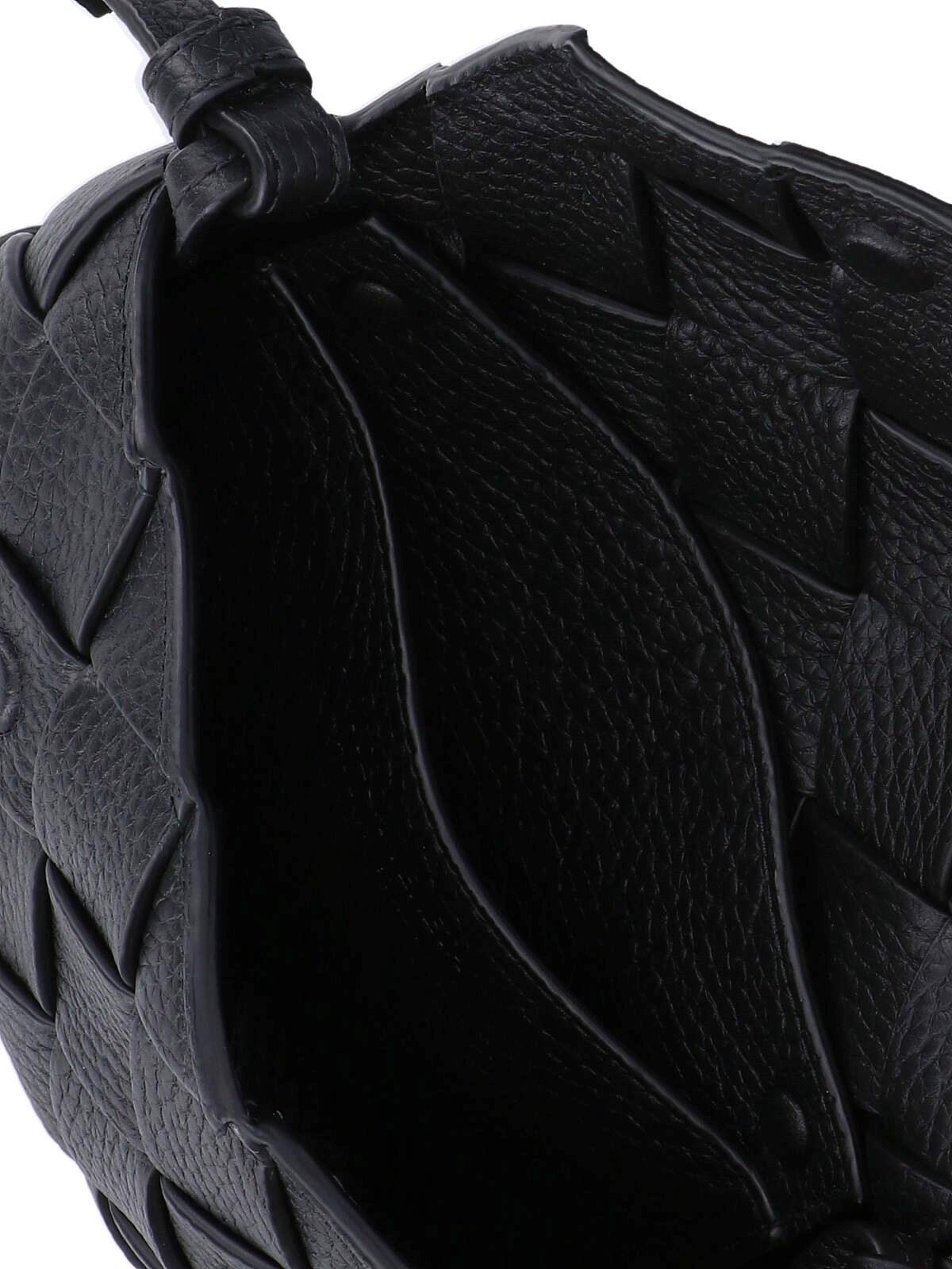 【送料&関税込】Bottega Veneta Woven Shoulder Bag