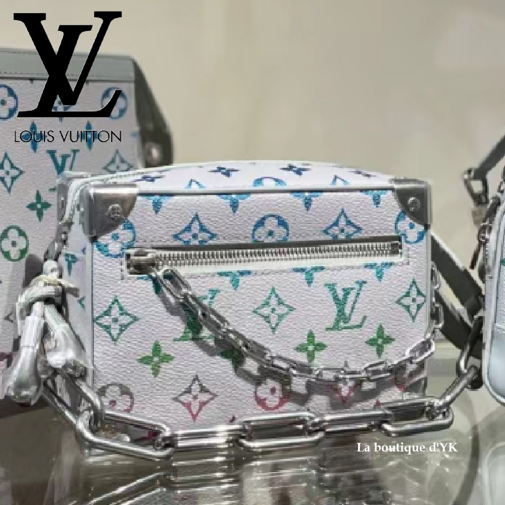 セレブ御用達 Valextra【入手困難】Origami Crossbody★MINI★ Men's White Designer Origami Crossbody Mini bag | Valextra