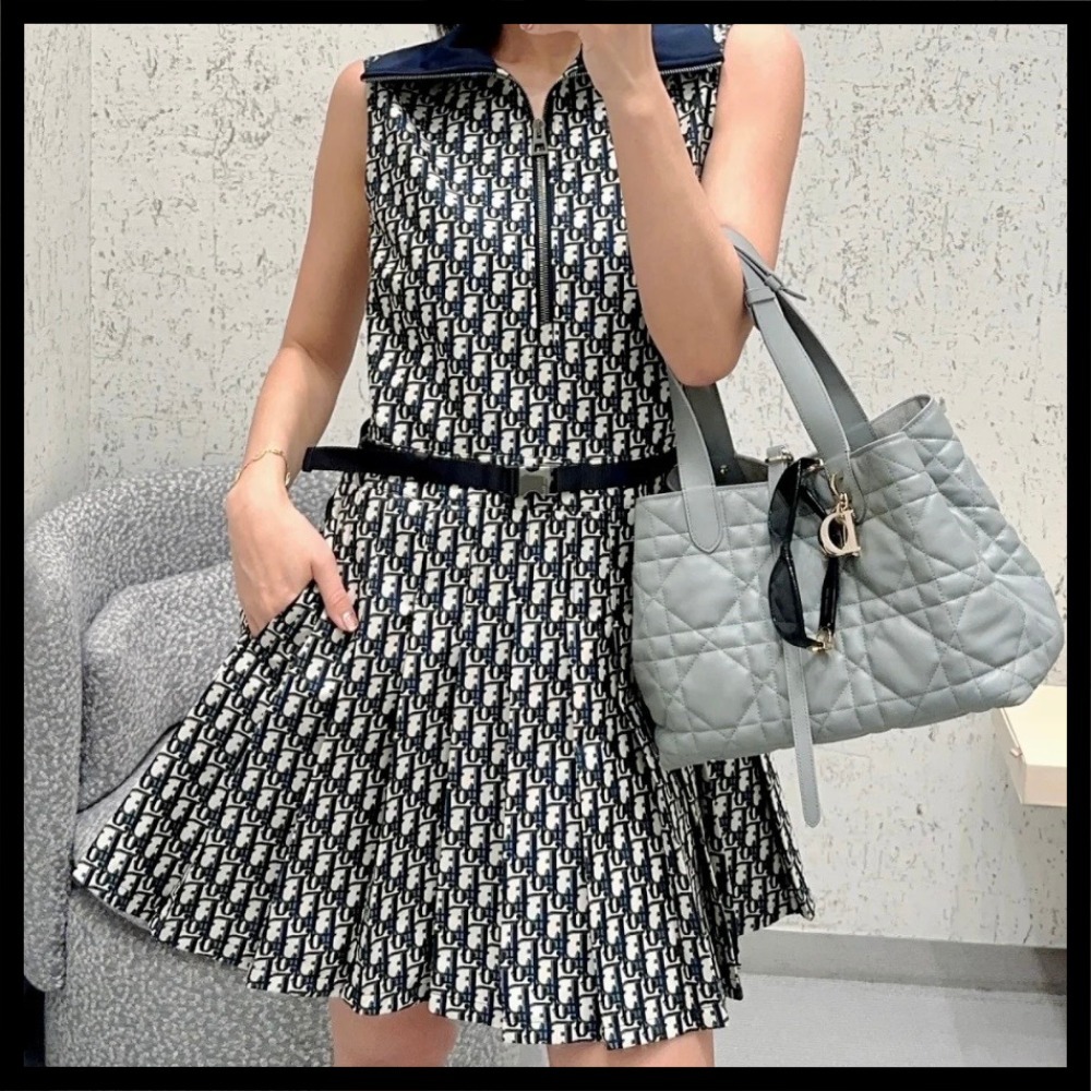 【シックでエレガント♪】DIOR プリーツ ショートドレス