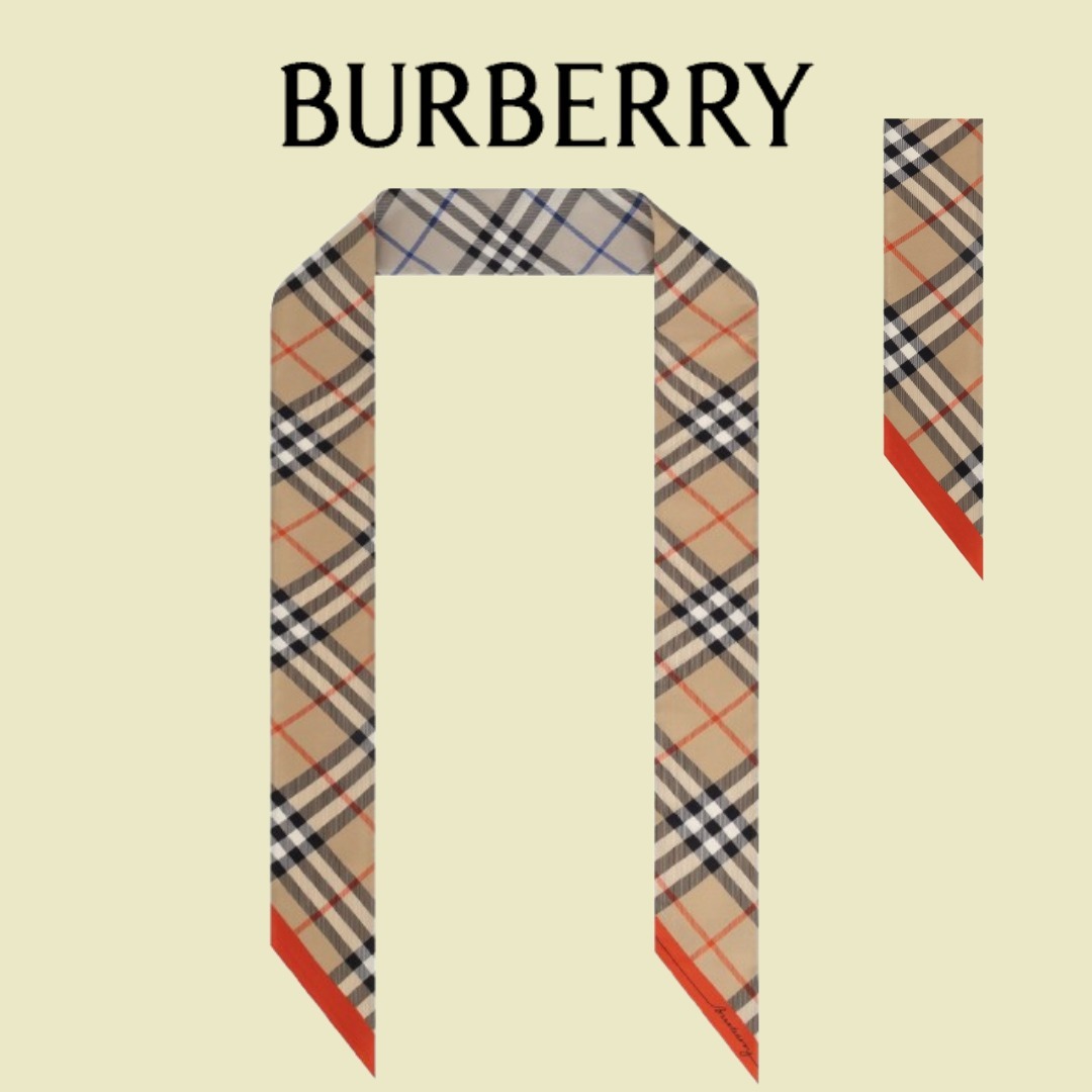 Burberry バーバリーチェックプリントの先尖ったスカーフ