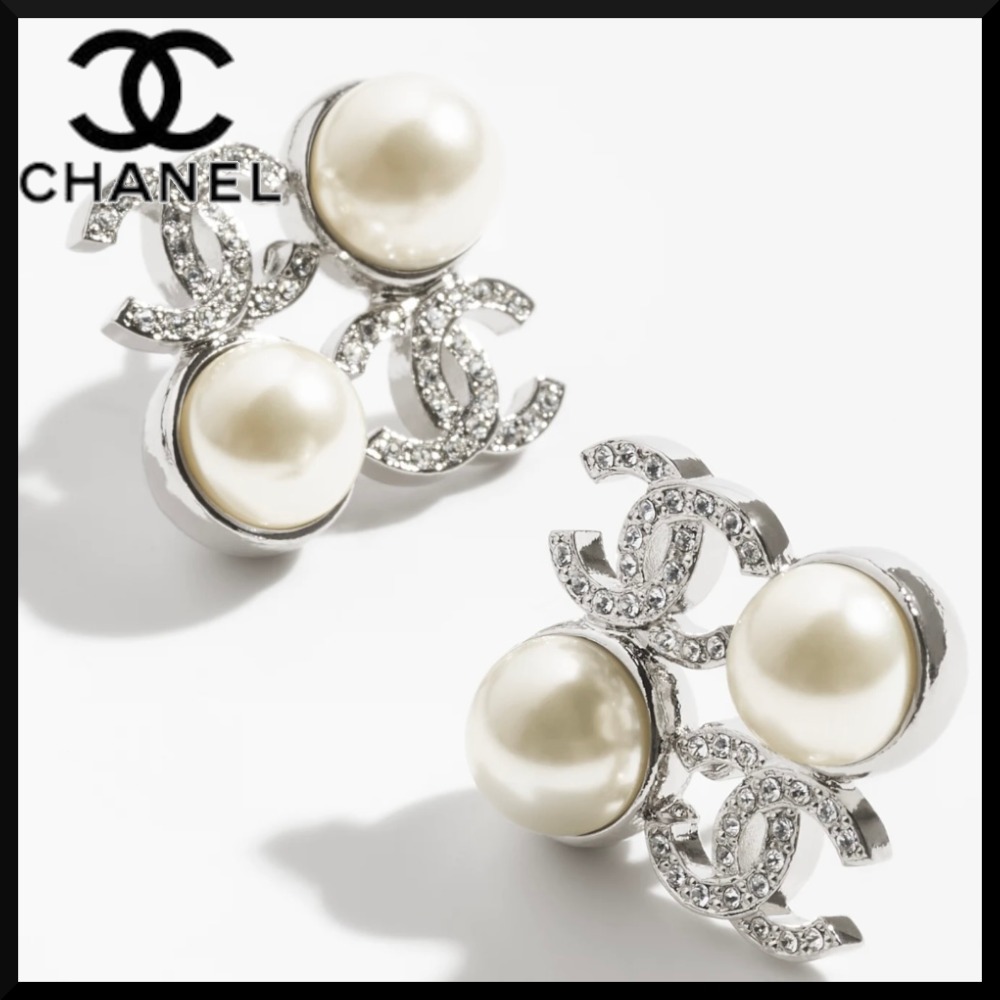 【上品スタイルに】CHANELピアス