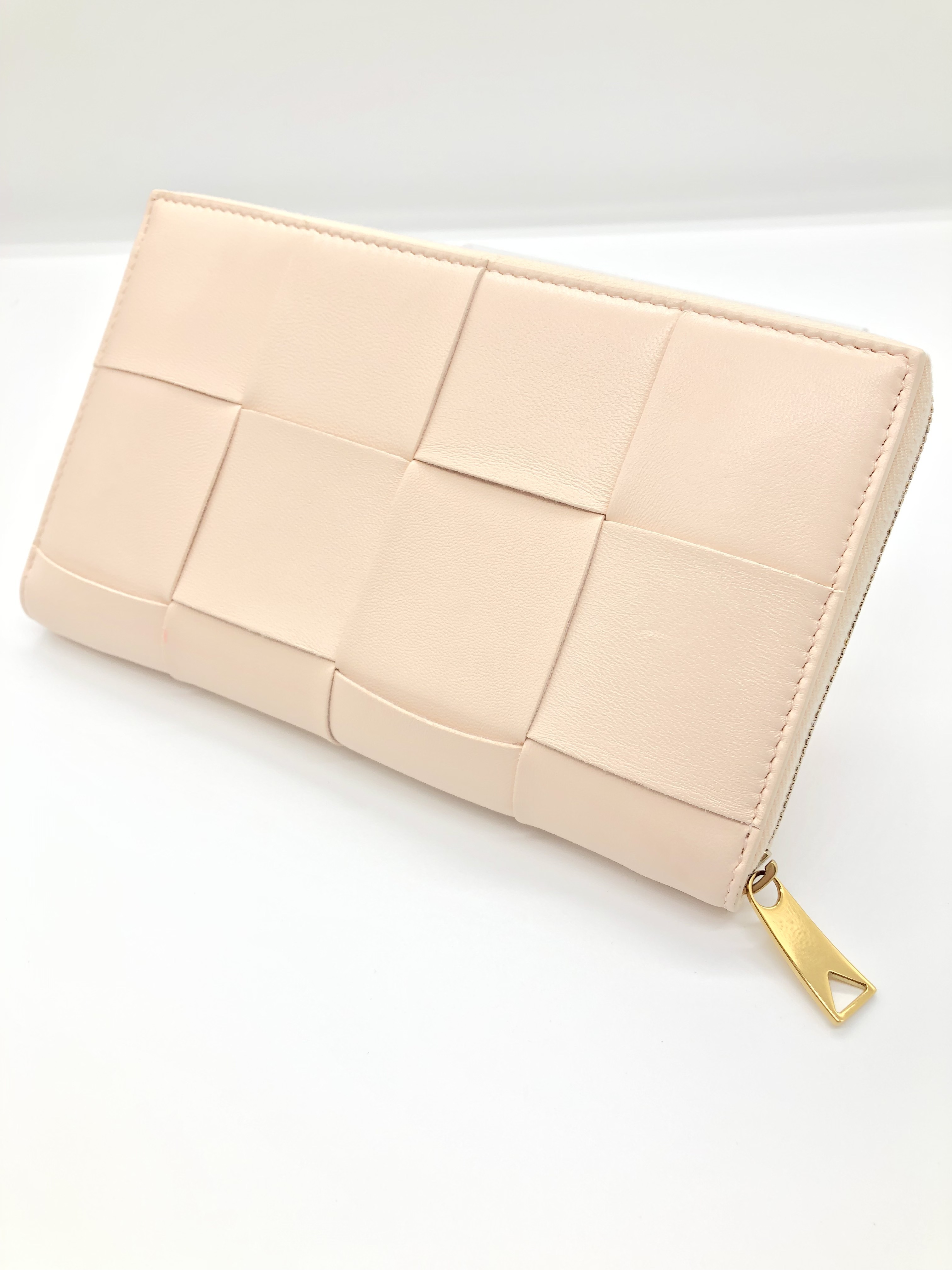 訳あり商品★Bottega Veneta☆ ジップアラウンドウォレット