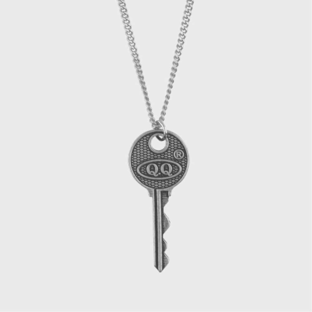 ネックレス・ペンダント QUARQOR 5507 NECKLACE