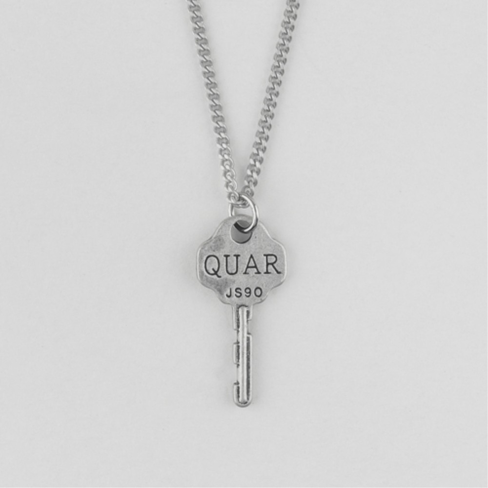 ネックレス・ペンダント QUARQOR 55 NECKLACE