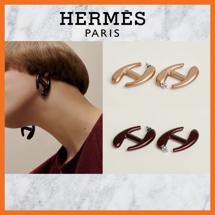 【さりげないロゴがオシャレ】HERMES イヤリング ラージモデル