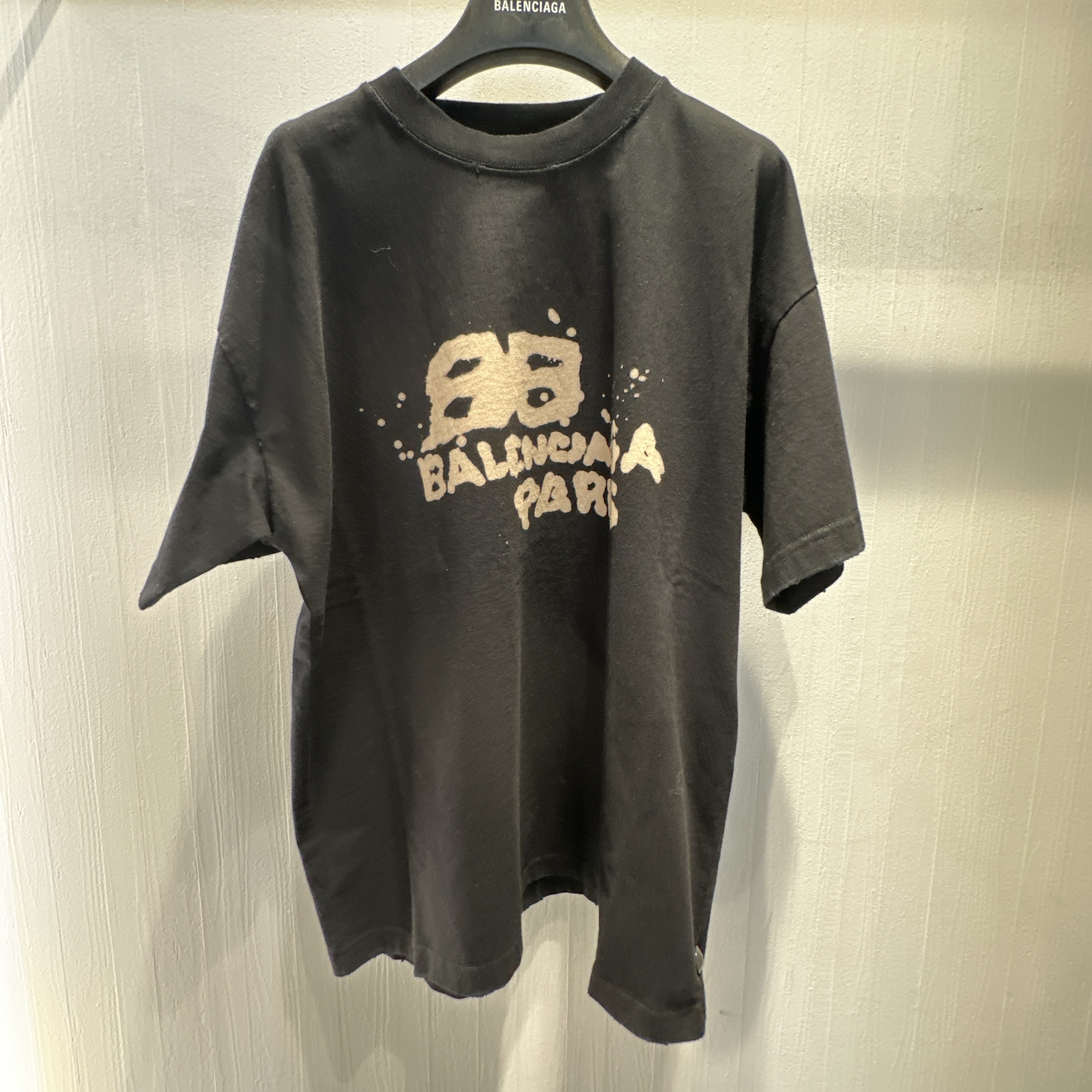 【VIPセール】BALENCIAGA バレンシアガ Tシャツ 612965