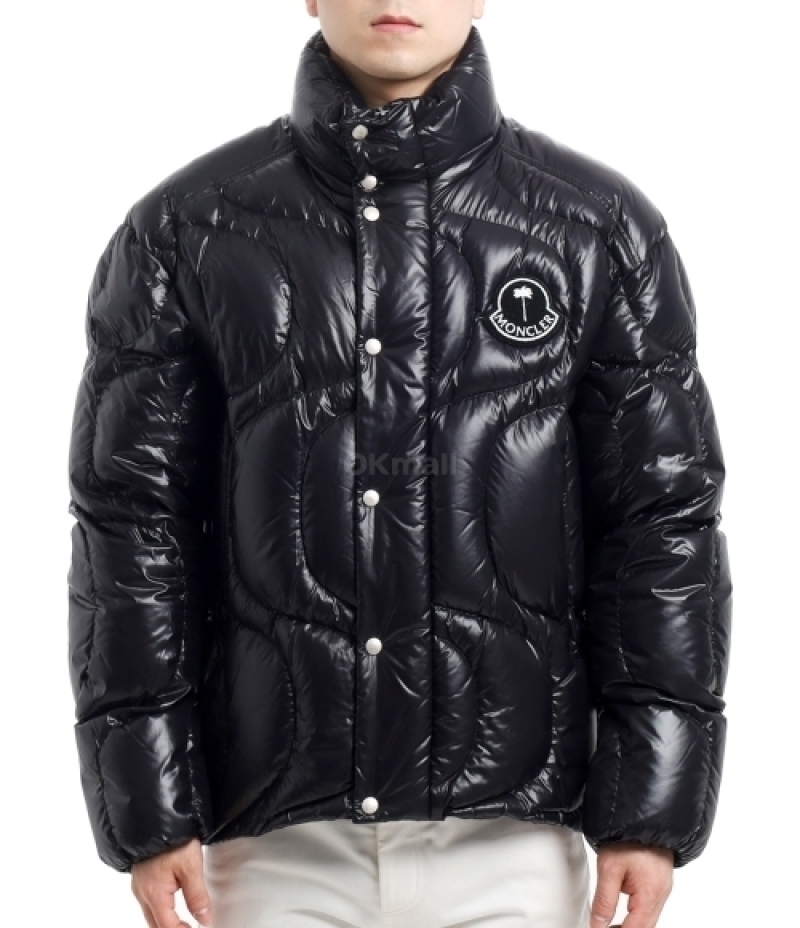 MONCLER｜DOWN JACKETS (1A00015 M4441 999)