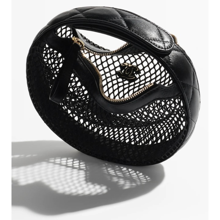 《フォルムが可愛い☆》CHANEL メッシュ ラウンドハンドバッグ