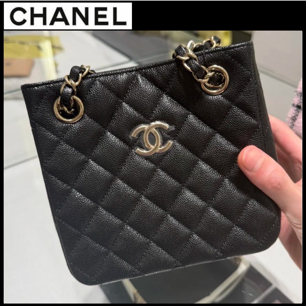 長く愛用できるラグジュアリーバッグ【CHANEL】バケットバッグ