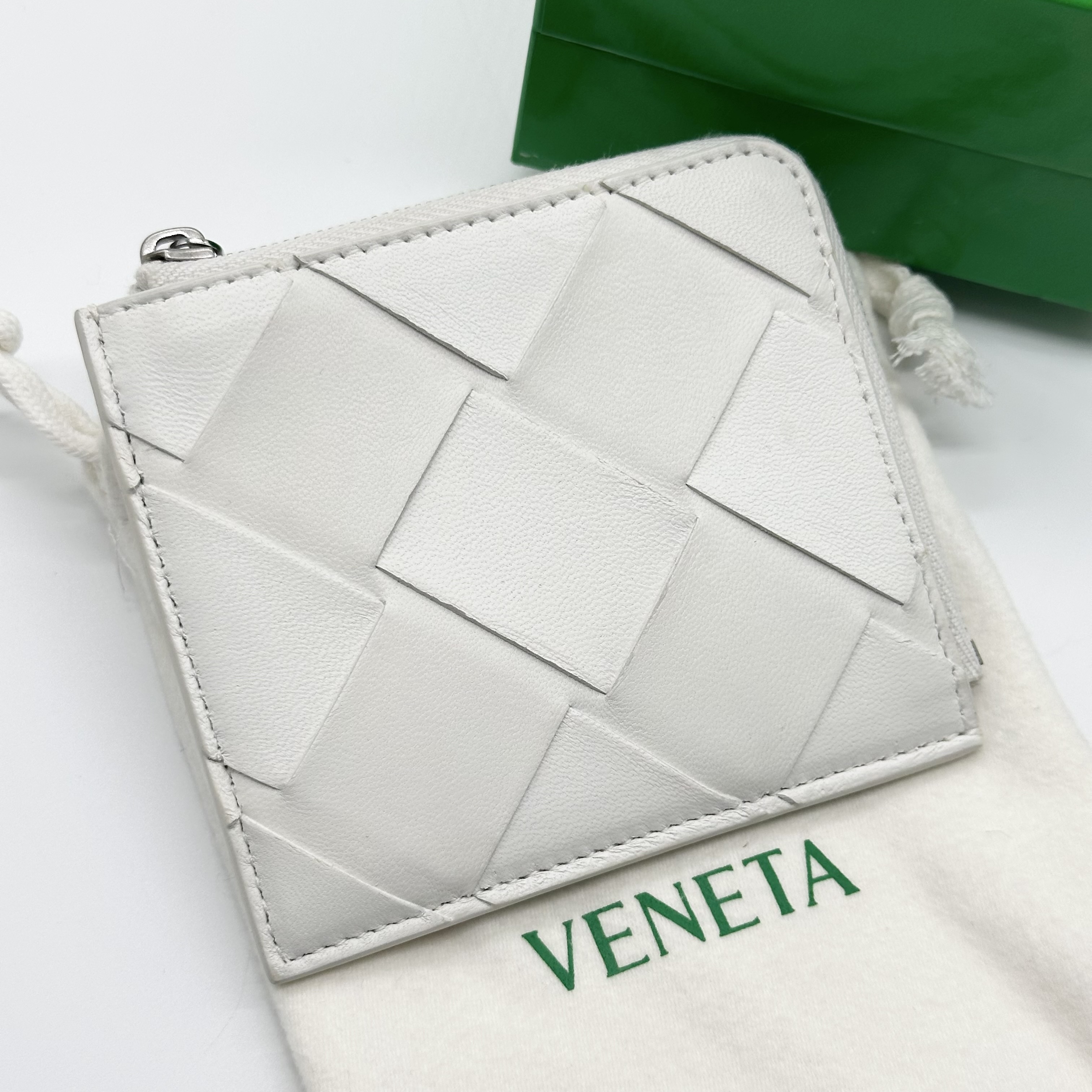 【新品未使用】BOTTEGA VENETA コインケース L字 ラウンドジップ