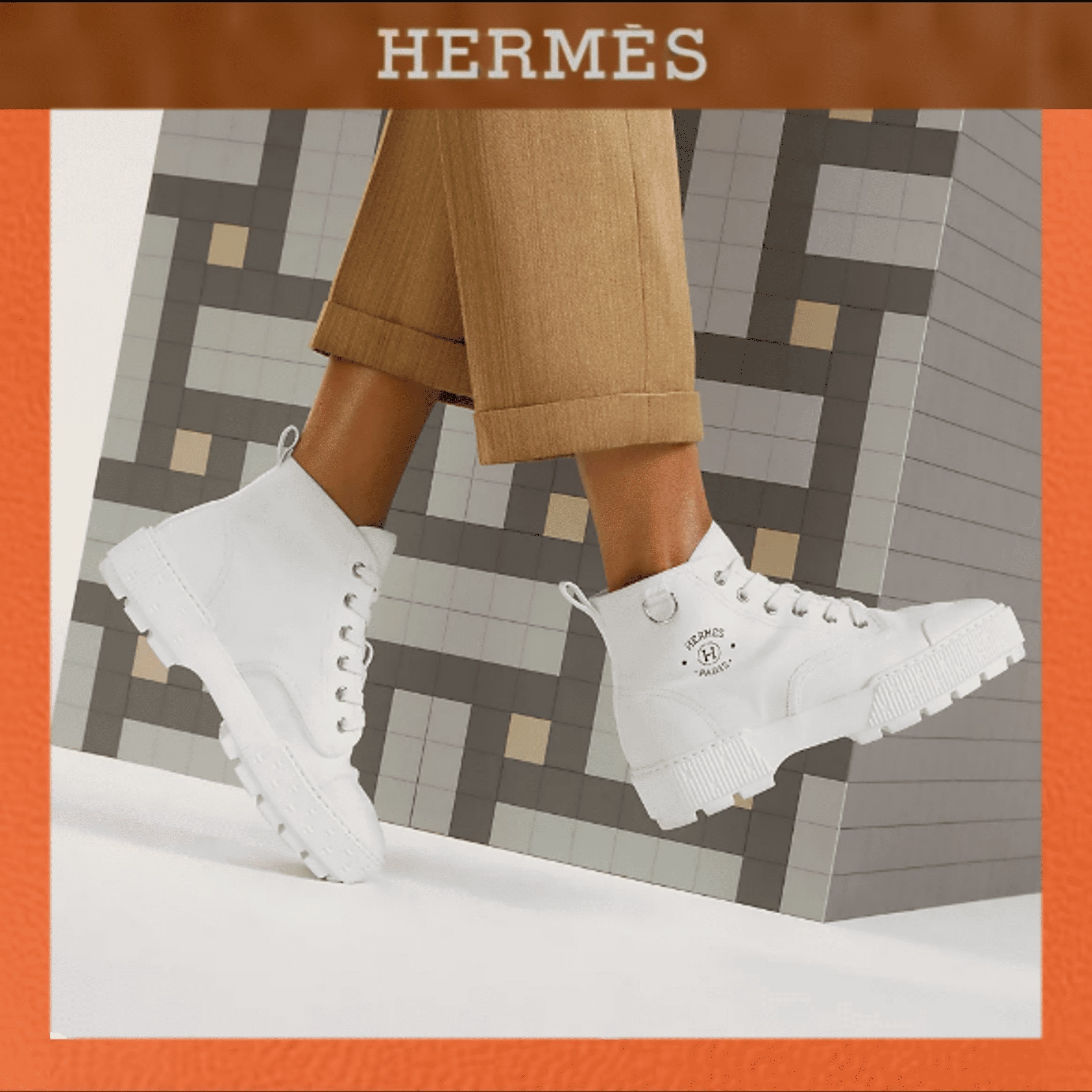 シンプルでスタイリッシュ【HERMES】 Itineraire アンクルブーツ