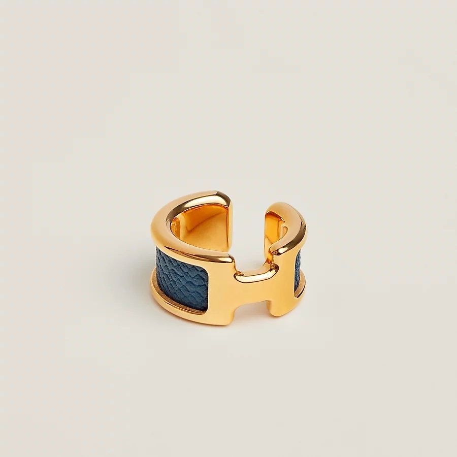 【大きめでエレガント♡】HERMES Olympe ピアス ゴールド ゴールド（金色）系 HERMES Olympe(エルメス オランプ) ピアス