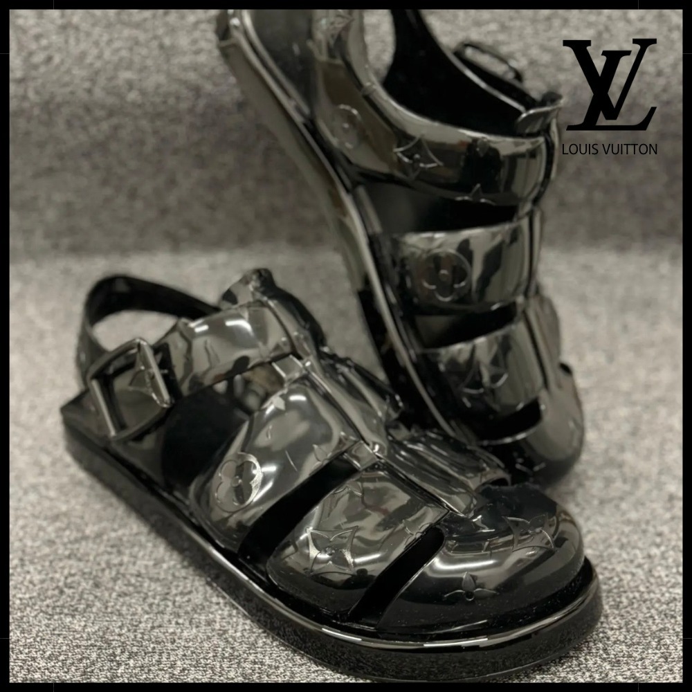 【快適♪アウトドアに◎】Louis Vuitton ヴェネツィア サンダル