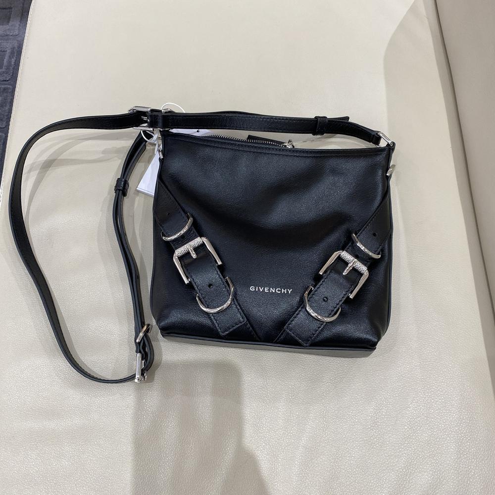 GIVENCHY ヴォワイユー スモール クロスボディバッグ_Voyou