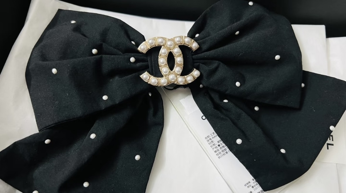 大人可愛い♪【CHANEL】バレッタ